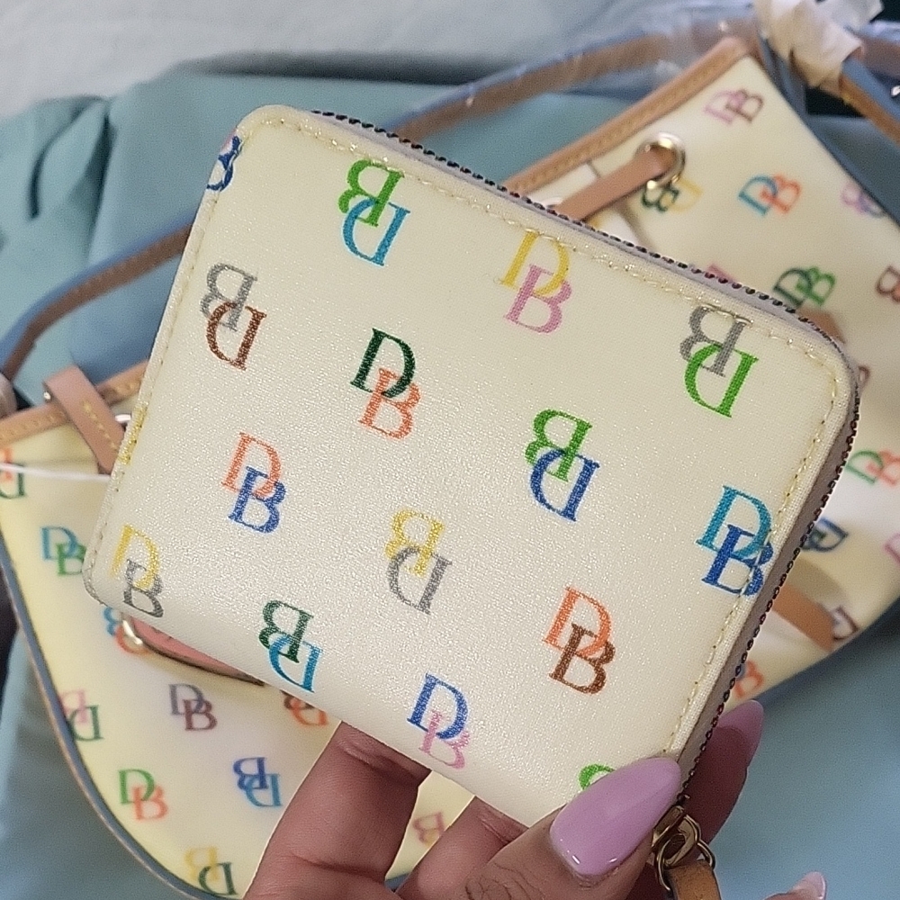 ‼️Sold‼️Dooney & Bourke Multicolor  Pica For Esmalda
